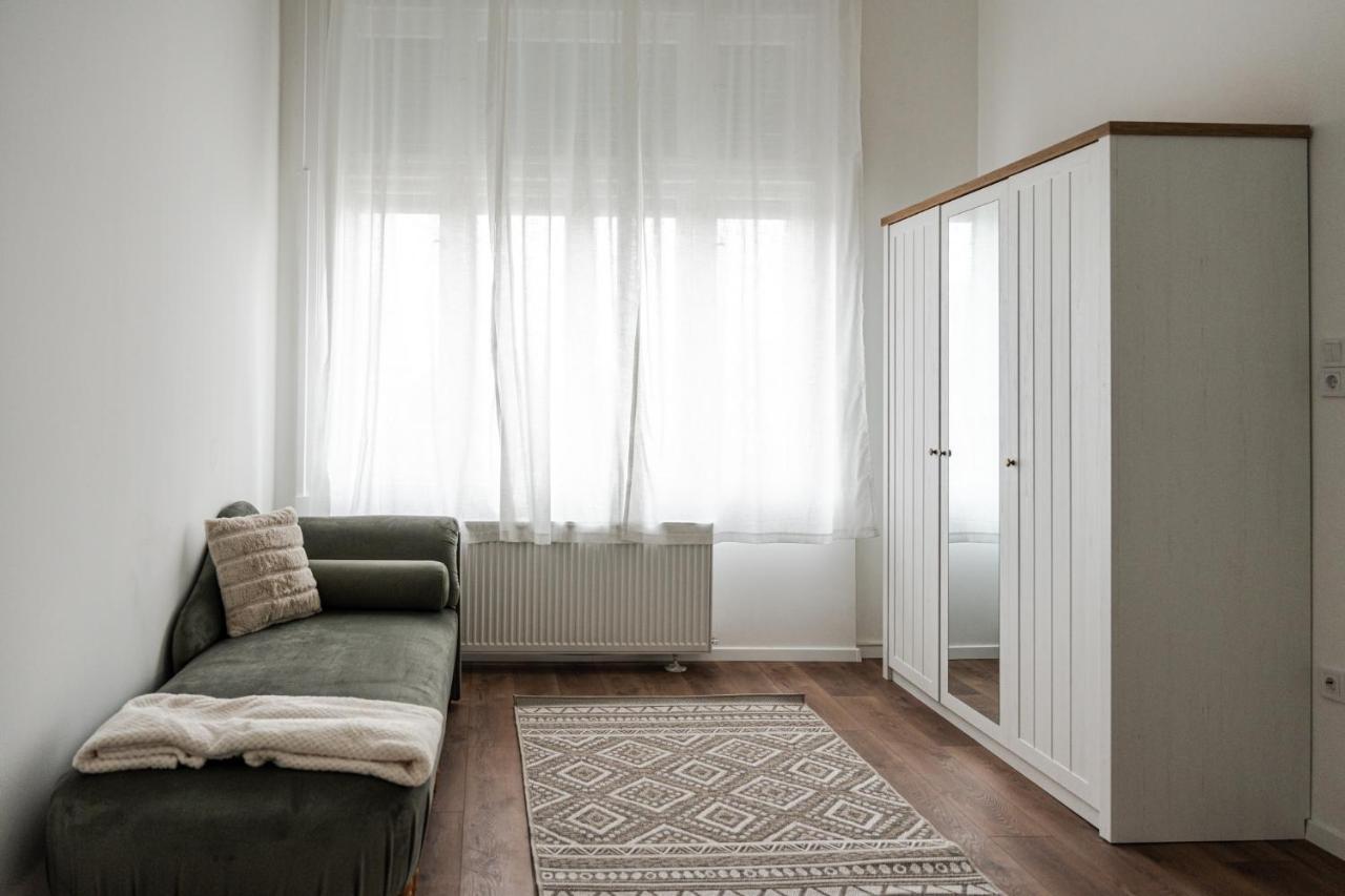 Volenter Lux Apartment Uno バヤ エクステリア 写真