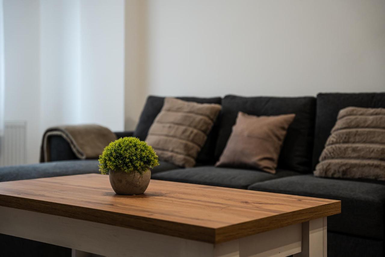 Volenter Lux Apartment Uno バヤ エクステリア 写真