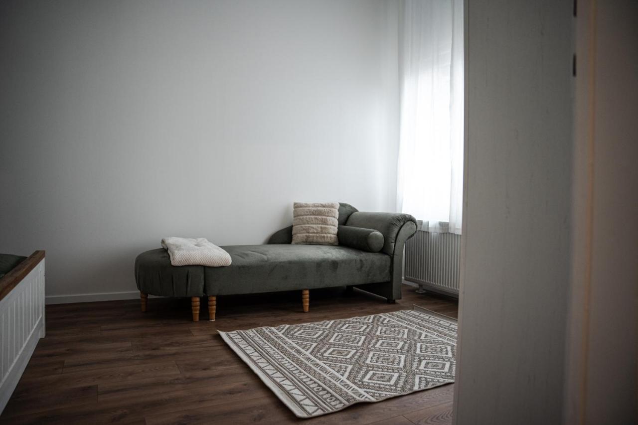 Volenter Lux Apartment Uno バヤ エクステリア 写真